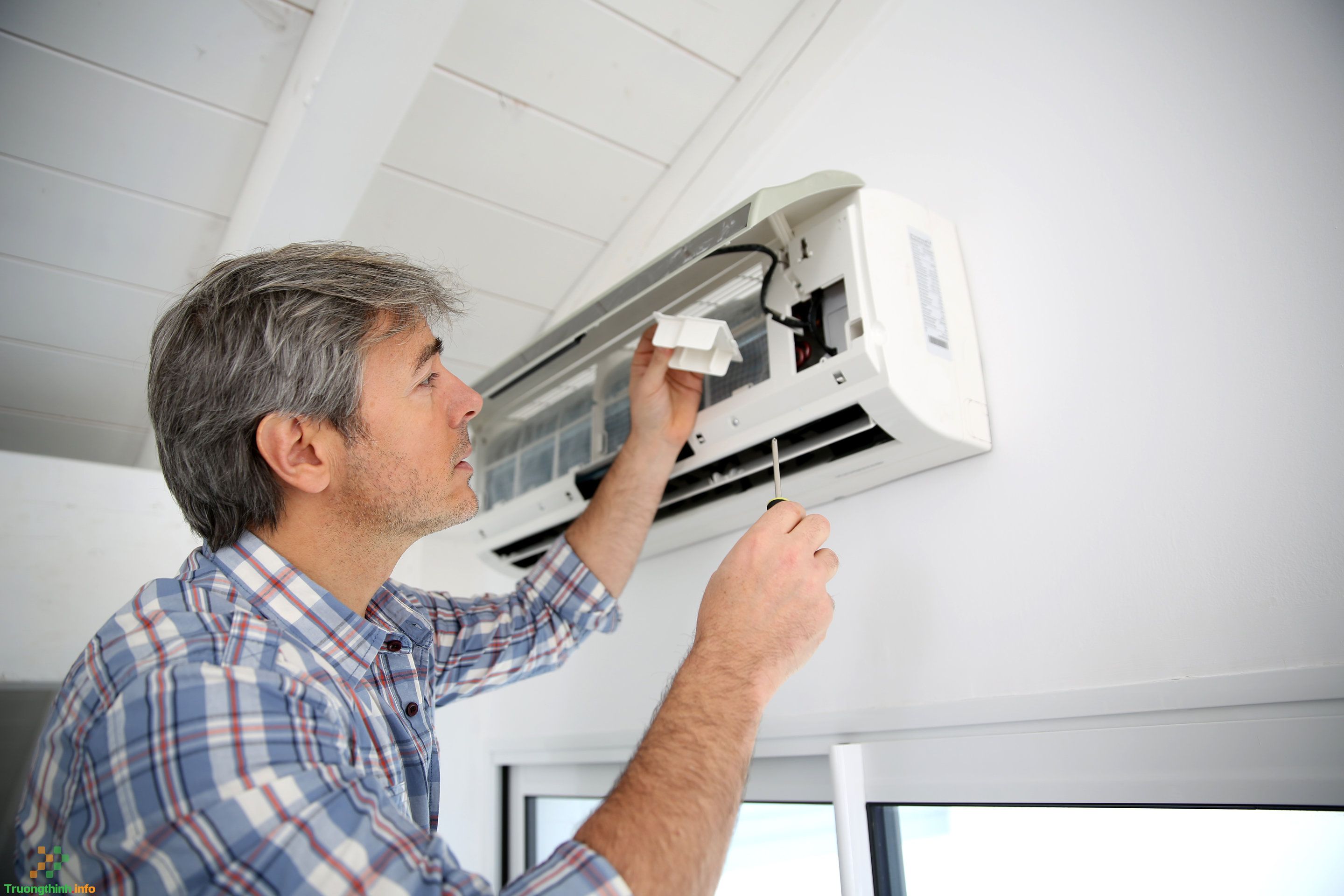 Sửa Máy Lạnh Có Mùi Khét Tại Quận 3