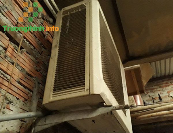 Sửa Máy Lạnh Chạy và Ngưng Liên Tục Tại Huyện Bình Chánh