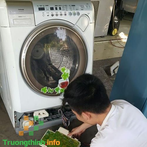 Sửa Máy Giặt Đang vắt lại Xả Quận Tân Phú