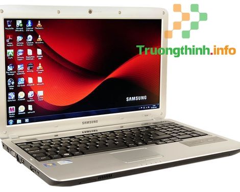 Thay Màn Hình Laptop Samsung Tận Nhà Nhanh Chóng – Giá Rẻ Quận 4