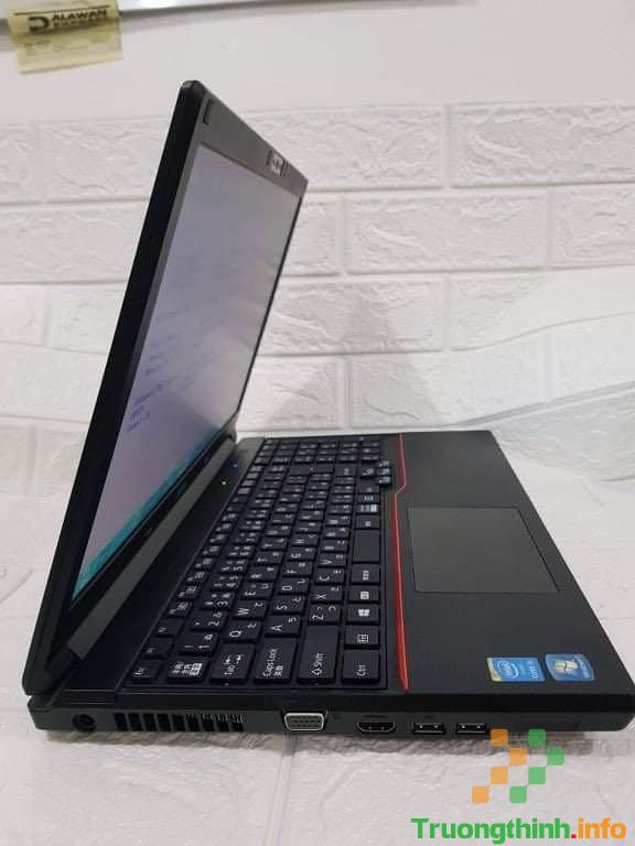 Thay Màn Hình Laptop Fujitsu Giá Bao Nhiêu - Mua Ở Đâu?