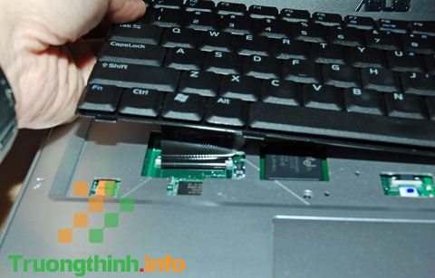  Dấu hiệu nhận biết khi bàn phím laptop bị hư