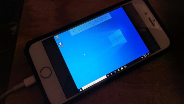 Windows 10 trên iPhone