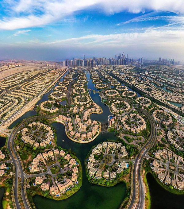 Loạt ảnh chụp từ trên cao chứng minh Dubai là 'vùng đất đến từ hành tinh khác' Những ốc đảo nhân tạo hình cây cọ khổng lồ 4