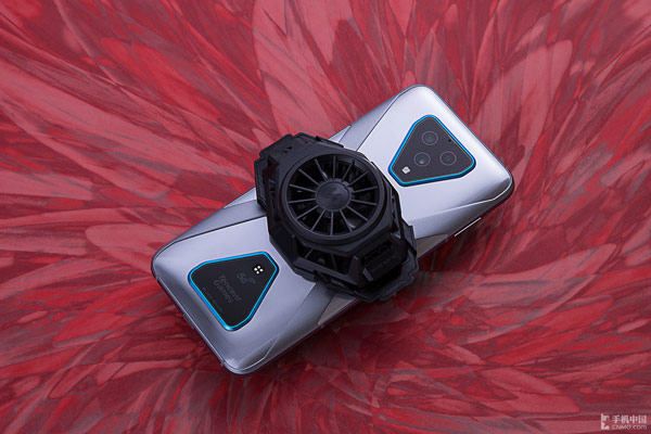Black Shark 3 và Black Shark 3 Pro được trang bị vi xử lý Snapdragon 865