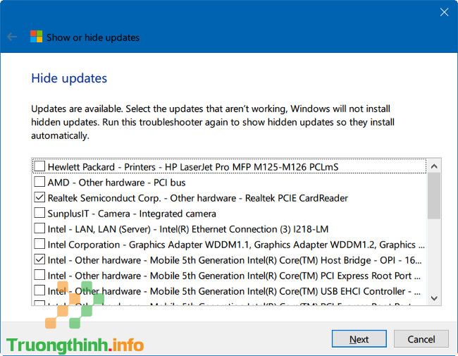 Chon cập nhật (update) mà bạn muốn ẩn rồi click chọn Next