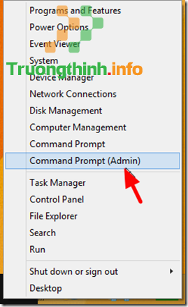 Mở Command Prompt dưới quyền Admin