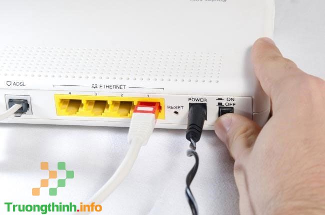 Khởi động lại thiết bị wifi