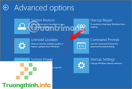 Chọn Uninstall Updates trong Advanced options