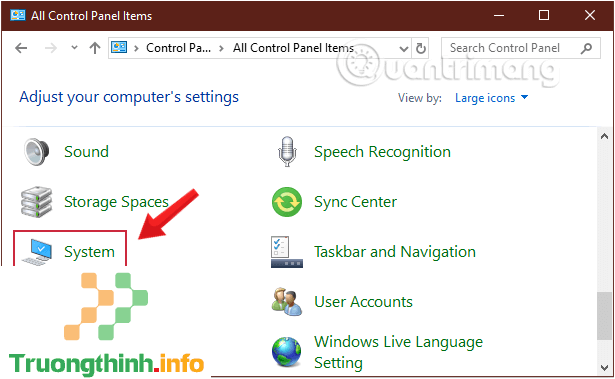 Click chọn System trên cửa sổ Control Panel