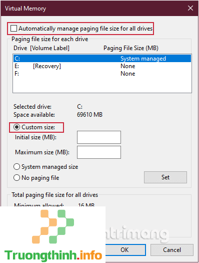 Bỏ tích mục Automatically manage paging file size for all drives và tích chọn Custom size