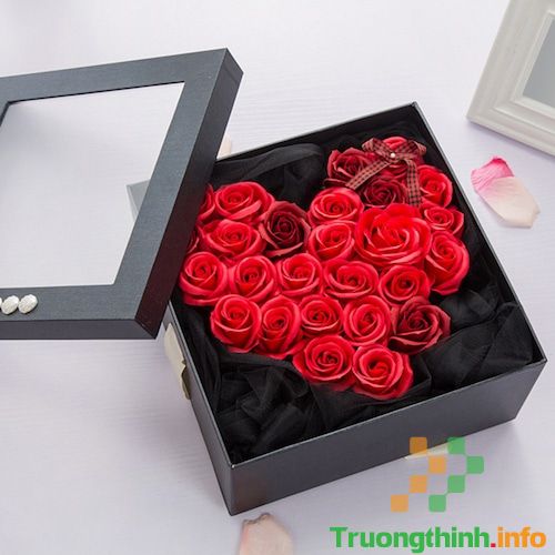 Hoa hồng tặng Valentine, 8/3 có ý nghĩa gì? Những mẫu hoa hồng Valentine, 8/3 đẹp cho người ấy
