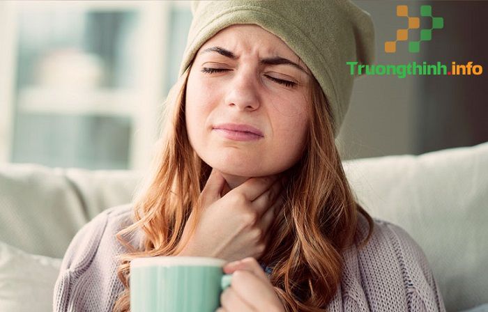 Nuốt nước bọt đau họng là bệnh gì? Cách trị tại nhà