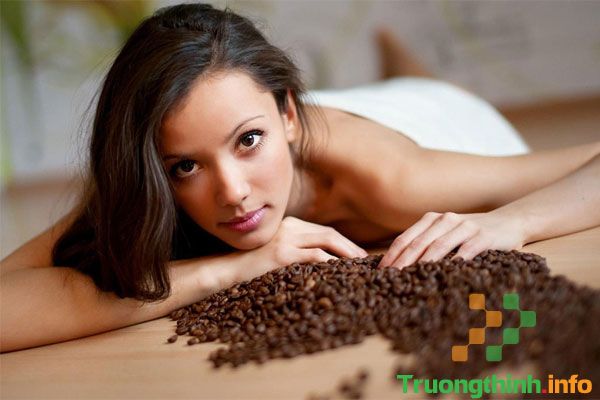 12 Công dụng tuyệt vời của bã cafe trong làm đẹp & đời sống