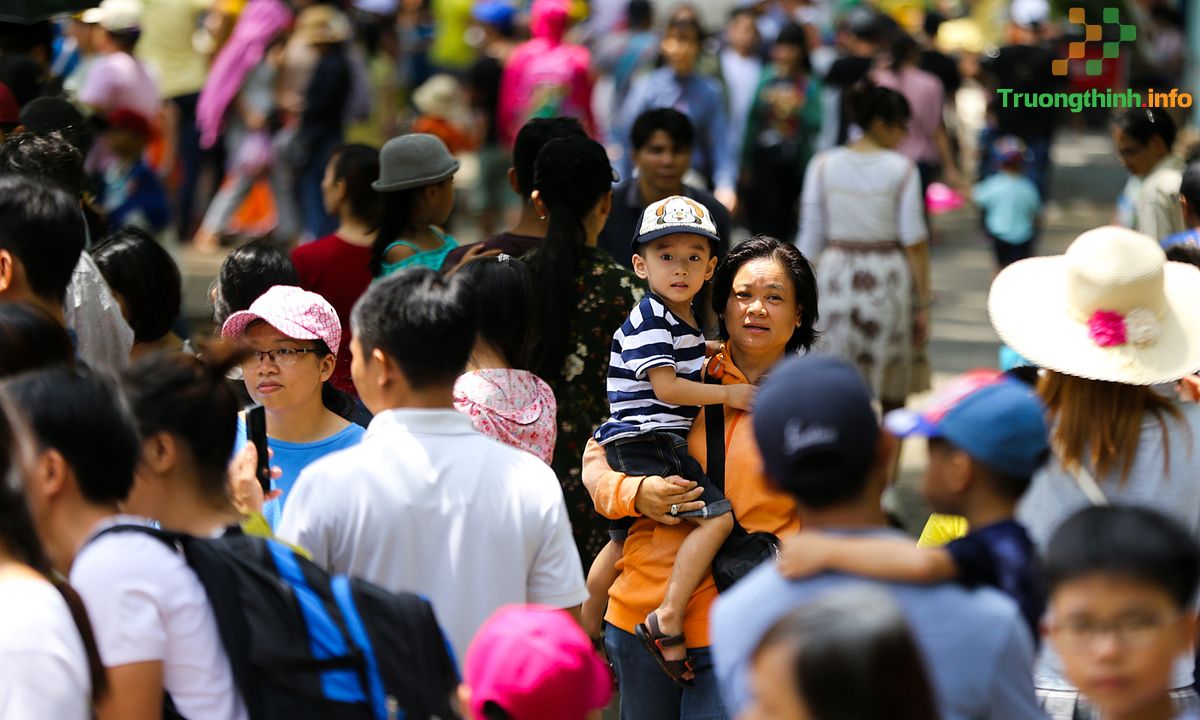 Dân số Hồ Chí Minh 2021: Thành phố Hồ Chí Minh có bao nhiêu triệu dân?