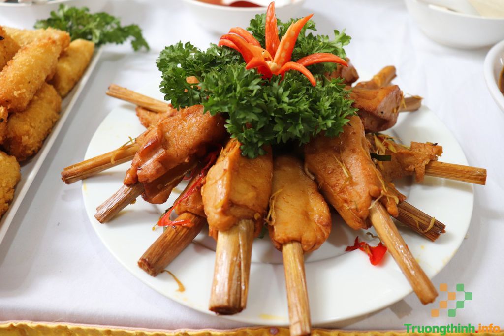 Gà chay làm từ gì? Cách làm đùi gà chay ngon, đơn giản