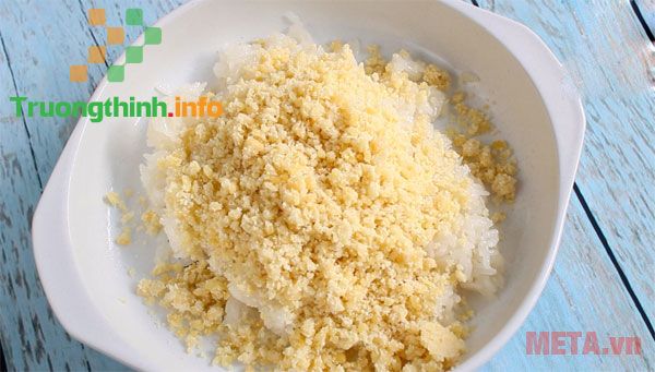 15 phút nấu xôi ngon chỉ bằng lò vi sóng