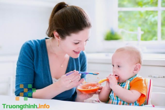 Các món ăn dặm cho bé 5 tháng tuổi theo Viện Dinh dưỡng