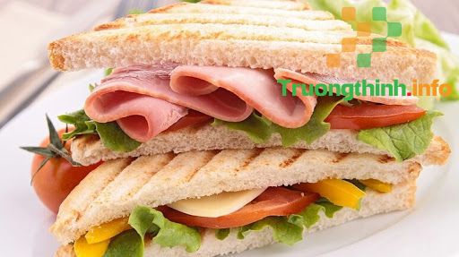                       Gợi ý 20 cách chế biến bánh mì sandwich ăn sáng ngon cho bé