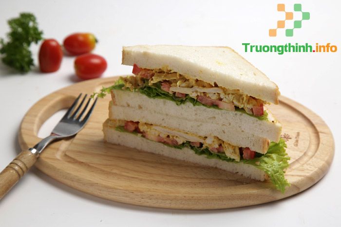                       Gợi ý 20 cách chế biến bánh mì sandwich ăn sáng ngon cho bé