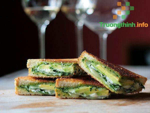                       Gợi ý 20 cách chế biến bánh mì sandwich ăn sáng ngon cho bé