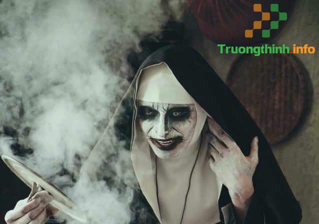                       Halloween nên hóa trang thành gì? Hình các nhân vật hóa trang Halloween đẹp