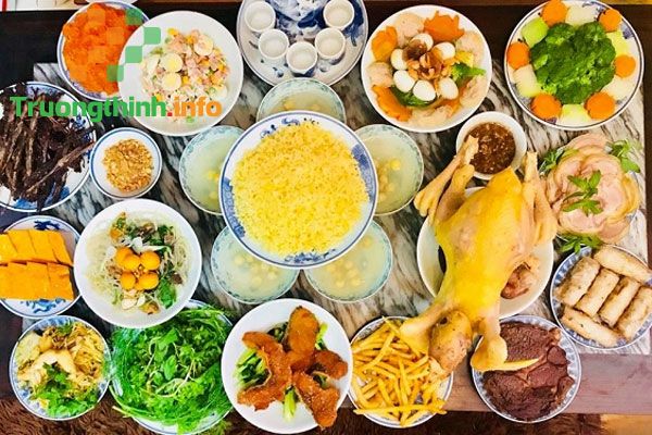                       Gợi ý mâm cỗ cúng rằm tháng 7 miền Bắc, Trung, Nam