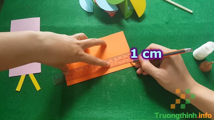                       Cách làm lồng đèn Trung Thu bằng giấy A4 đơn giản mà đẹp