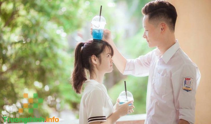                       Những câu tỏ tình, thơ tỏ tình crush hay, dễ thương, lãng mạn nhất