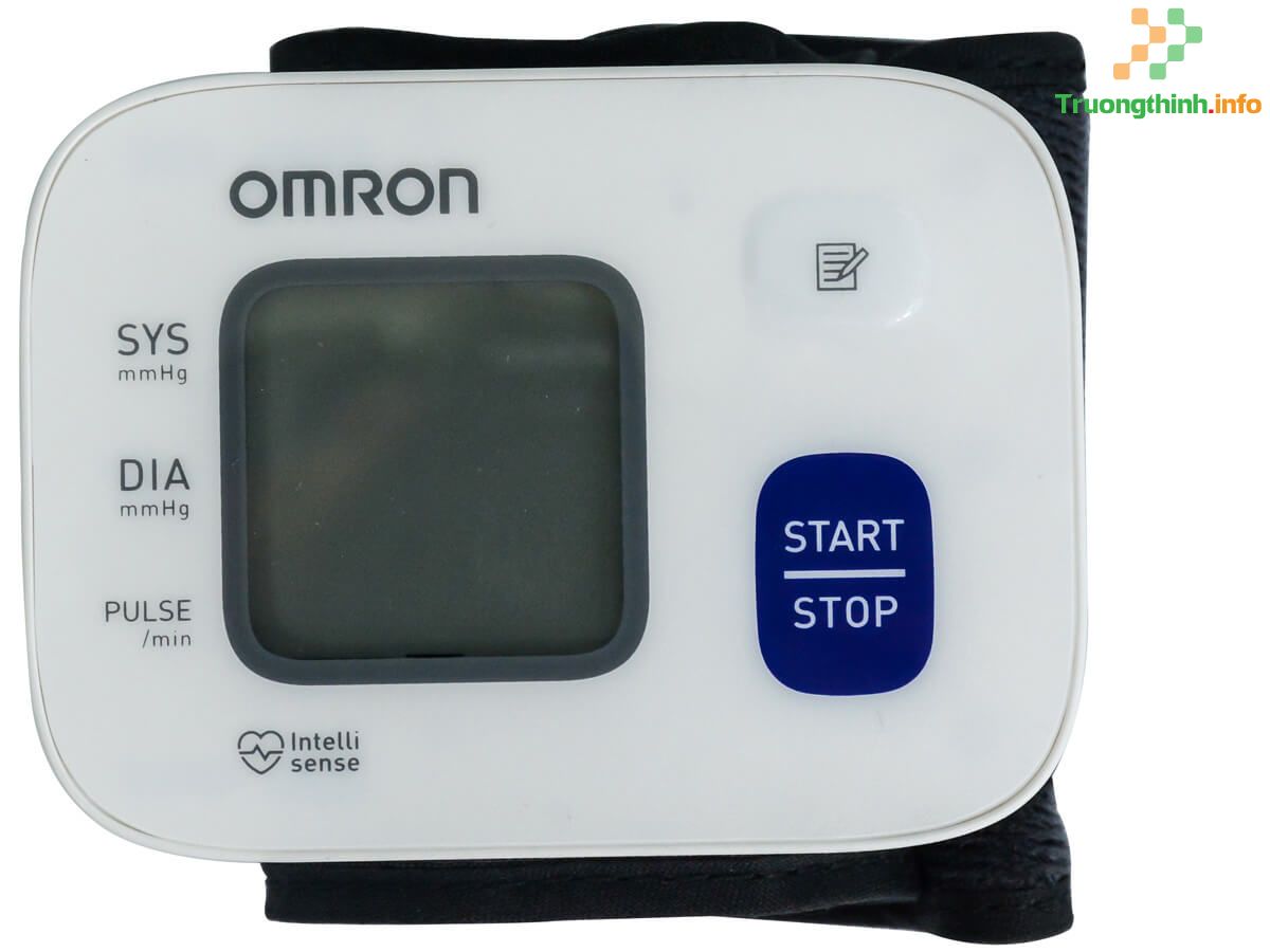                       Giá máy đo huyết áp Omron chính hãng, tốt nhất hiện nay