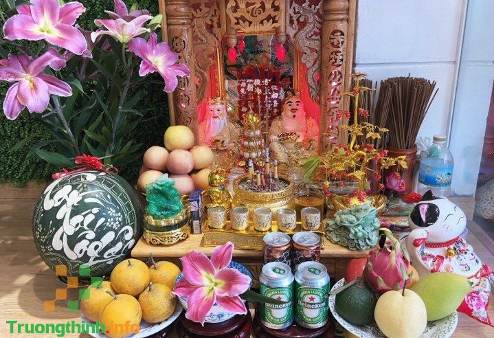                       Cách sắm lễ & Bài văn khấn cúng Thổ Công ngày rằm tháng 7