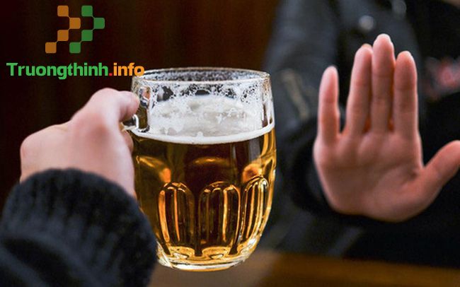                       Mẹ bầu mới có thai 3 tháng đầu không nên ăn gì, kiêng ăn gì?