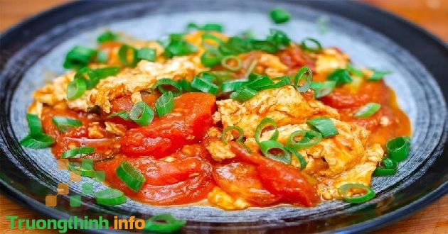                       3 Cách làm trứng xào cà chua vừa ngon vừa dễ, ai cũng làm được