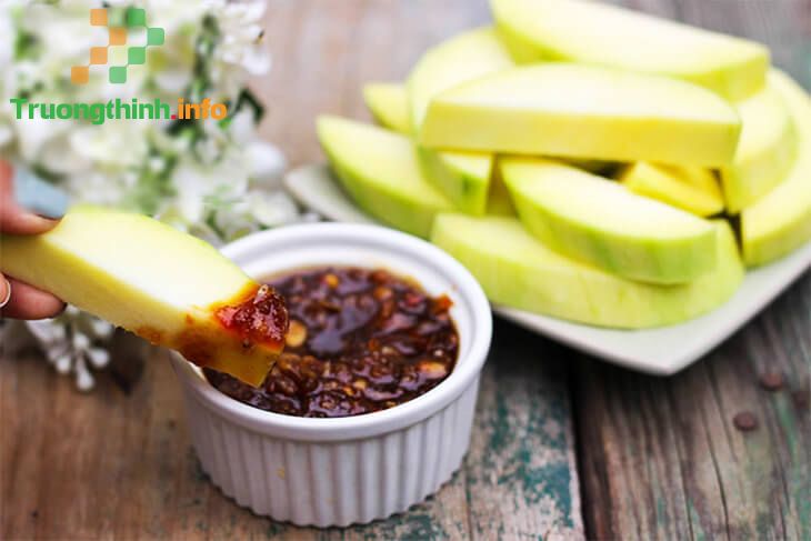                       Cách làm nước chấm xoài đơn giản ngon xuýt xoa
