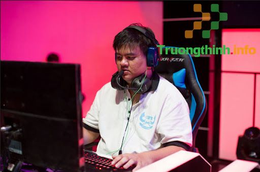                       Esports gamer: Những tuyển thủ huyền thoại nổi tiếng, có thu nhập cao nhất