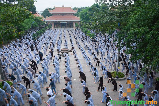 Chùa Hoằng Pháp ở đâu? Kinh nghiệm đi chùa Hoằng Pháp