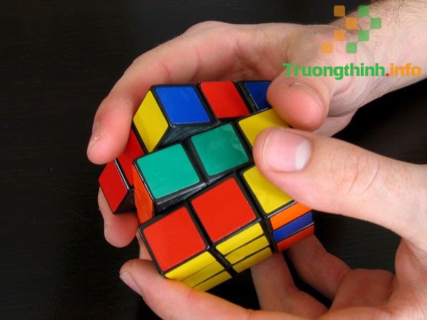                       Hướng dẫn công thức xoay rubik 3x3 nâng cao nhanh nhất