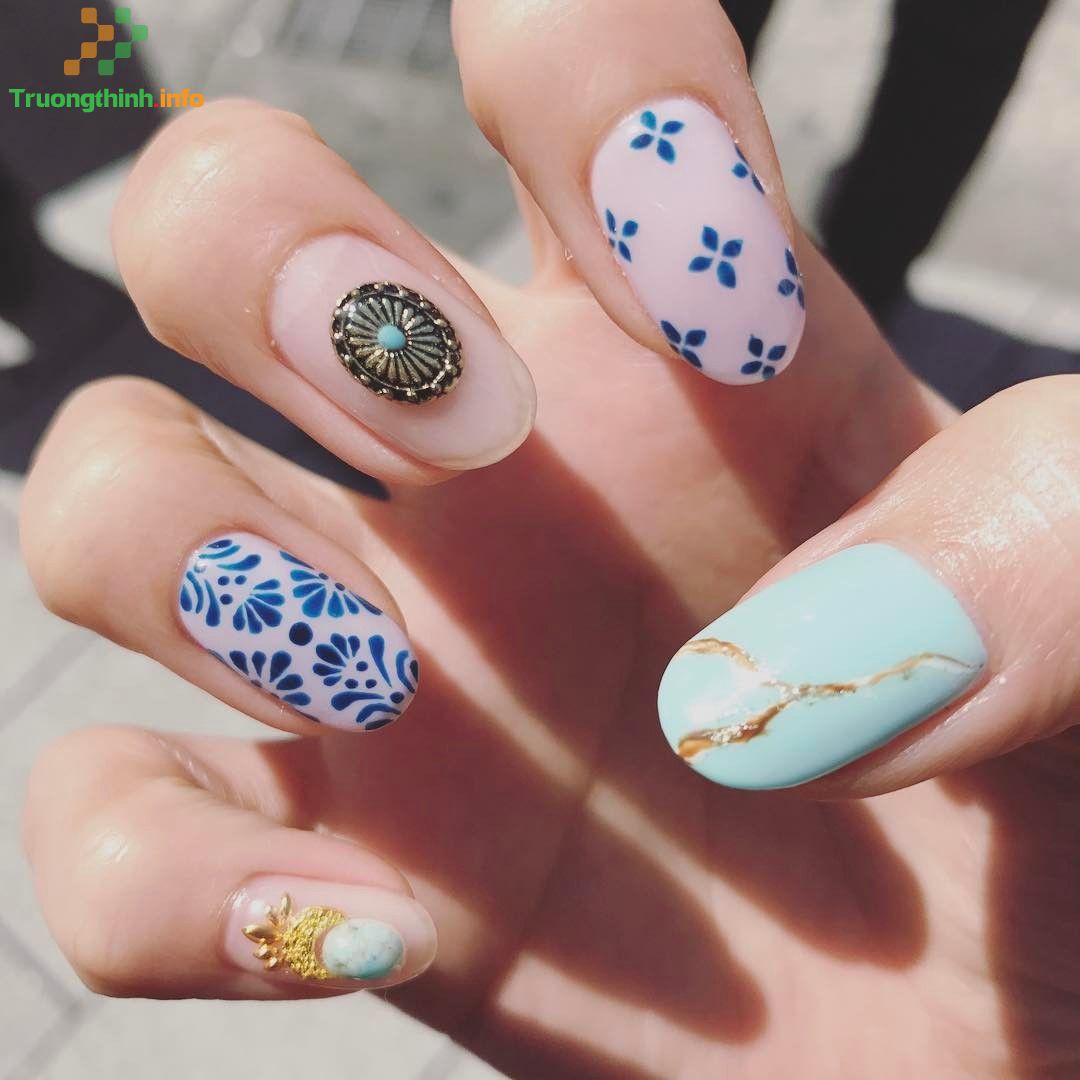                       Các mẫu nail cô dâu đơn giản, móng tay cô dâu đẹp cho ngày cưới, chụp ảnh cưới