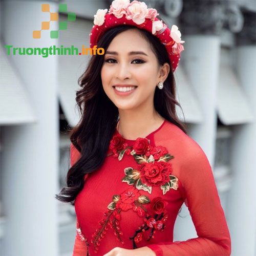                       Những kiểu tóc cô dâu đơn giản mà đẹp, dễ thương