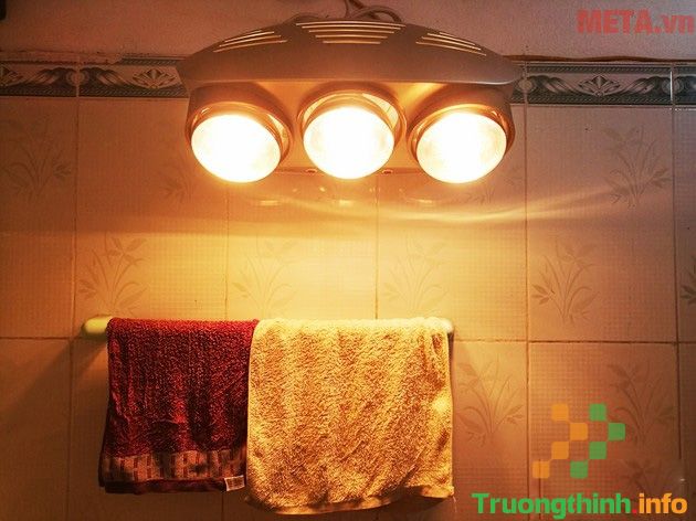 Những cách giữ ấm cho gia đình có người già và trẻ nhỏ khi chuyển mùa