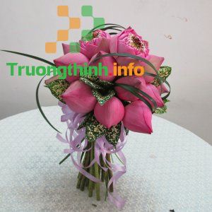                       Các mẫu hoa cưới cầm tay cô dâu đơn giản, đẹp nhất 2021