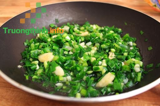                       Cách làm hàu nướng mỡ hành bằng nồi chiên không dầu đơn giản