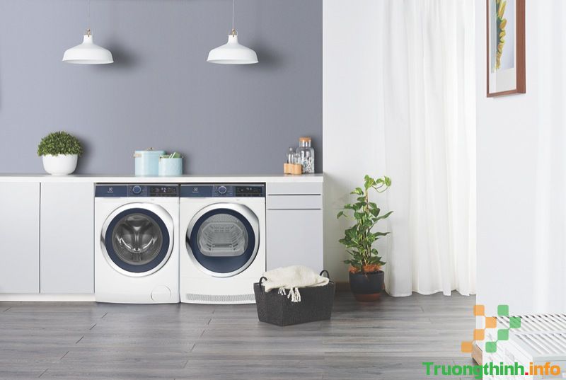                       So sánh: Nên mua máy sấy LG hay Electrolux?