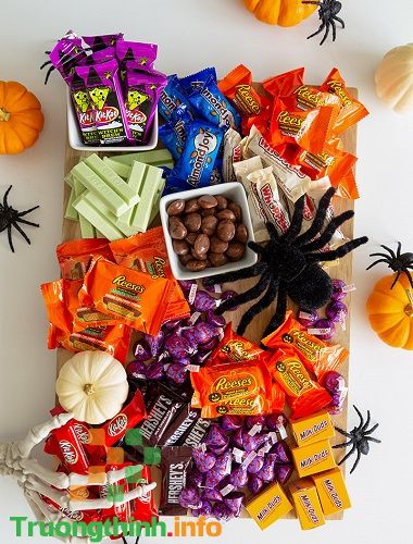                       Halloween nên tặng quà gì độc đáo cho bạn gái?