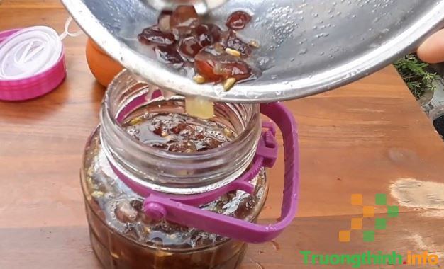                       Cách ngâm rượu nho với đường, không đường (với rượu trắng) ngon