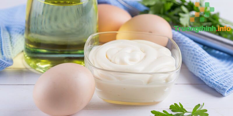                           Cách làm sốt mayonnaise đơn giản tại nhà với dầu ăn và lòng đỏ trứng gà