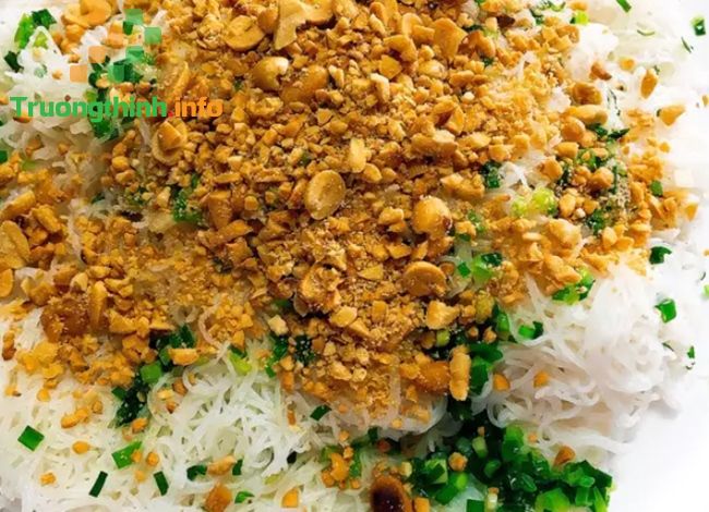 Bánh hỏi là bánh gì, ăn với gì ngon không bị ngán?