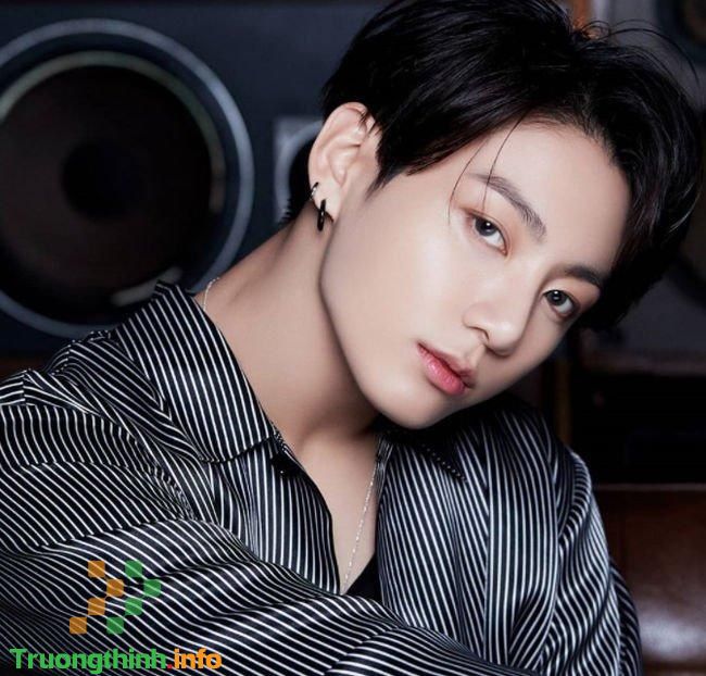  Hình ảnh Jungkook cute, ngầu, bị dìm đẹp nhất