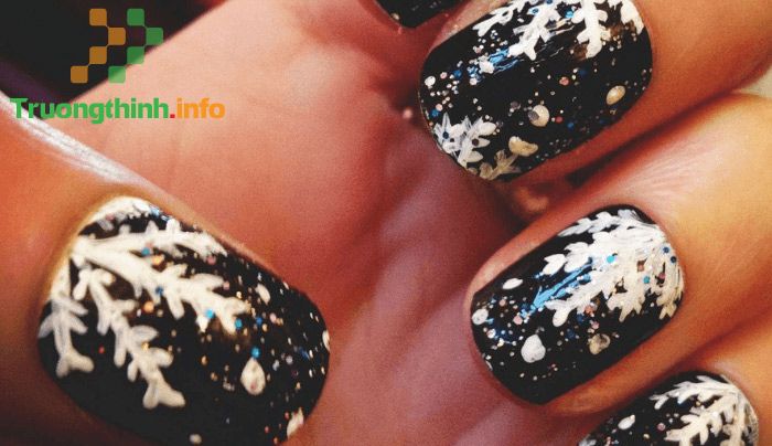                           Mẫu nail Noel 2021 cute, nail Giáng Sinh đơn giản mà đẹp