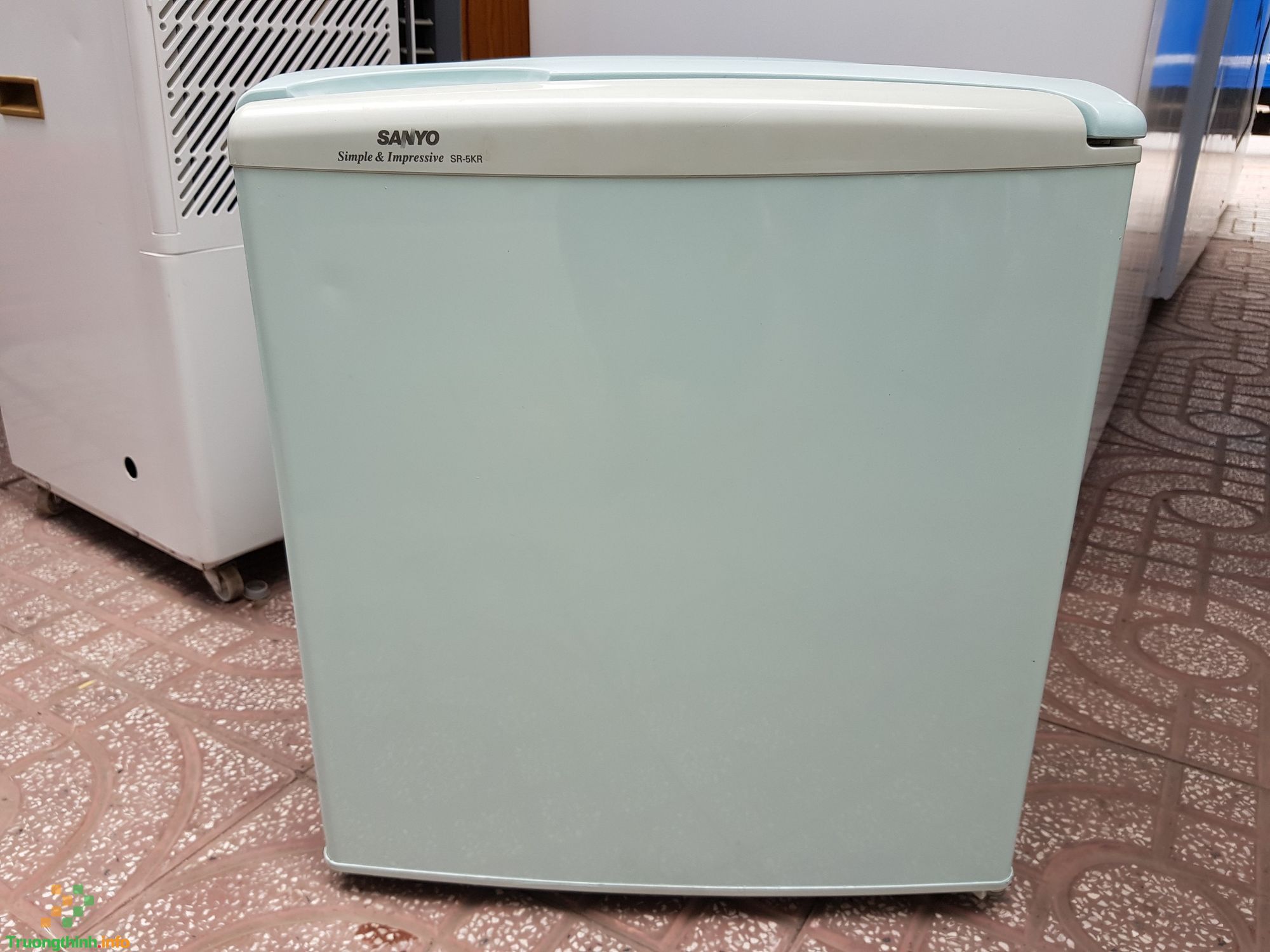                           Có nên mua tủ lạnh mini cũ, tủ lạnh mini thanh lý không?